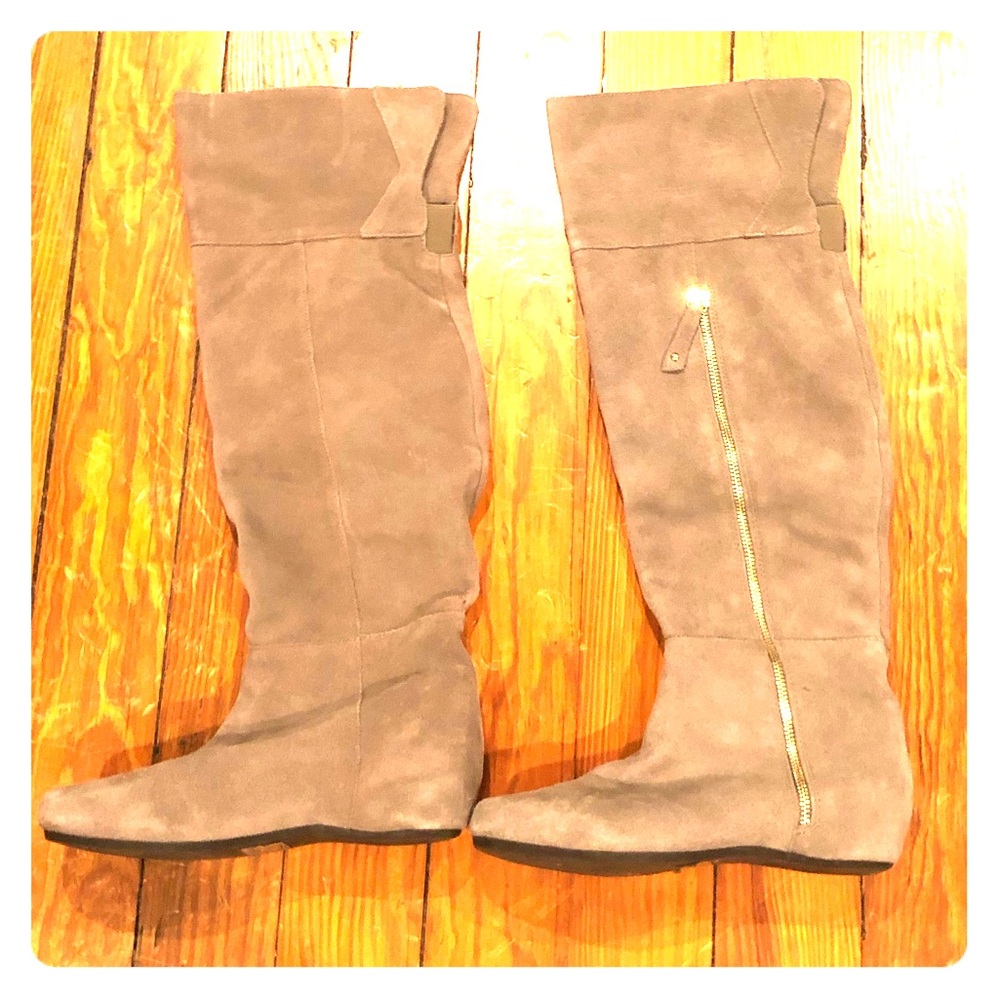 Over the knee taupe boots! Perfect for fall!